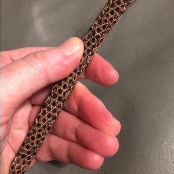 ESCADA VINTAGE 1990s SNAKESKIN CLUTCH - Picture 11 of 12